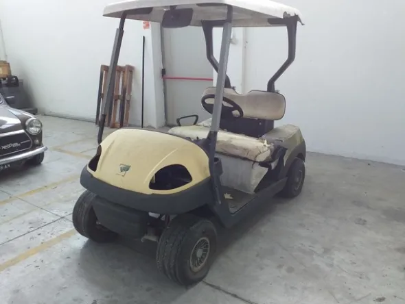 16#4979 Golf Car