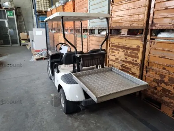 16#9158 Golf car