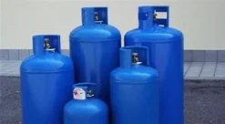 Granigliatrice a tunnel per bombole gas GPL