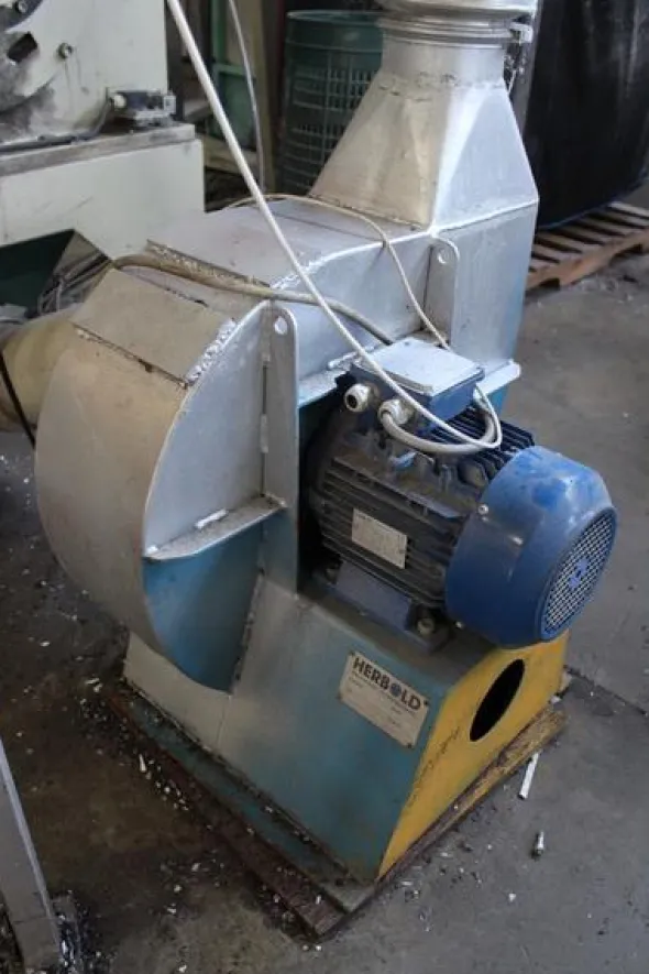35#4006 Granulatore Tria 1000