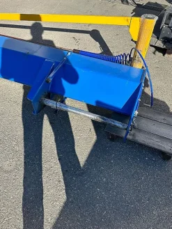 Gru a bandiera con pinza portata 200 kg