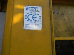 Gru a bandiera DOVERE
