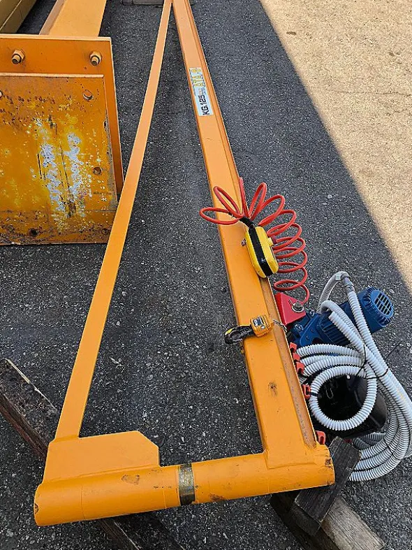 Gru a bandiera 125/250 kg