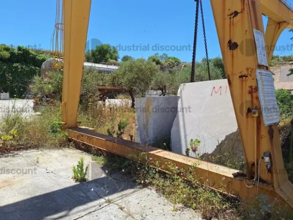 5#10158 Gru a cavalletto D'Azeo