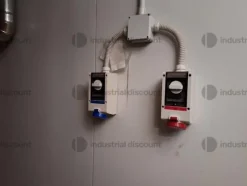 27#9389 Gruppo Frigorifero e trattamento ariaQuadro elettrico di distribuzioneQuadro elettrico di automazione