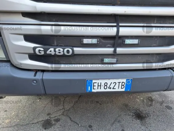 6#9250 Gru su autocarro Marchetti MTK 1006