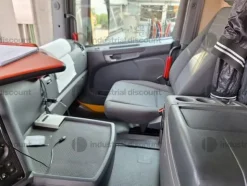 6#9250 Gru su autocarro Marchetti MTK 1006