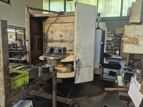 Heller MC 16 · 1998 - Centro di lavoro CNC usato