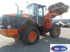 HITACHI ZW180, pala gommata, 2009