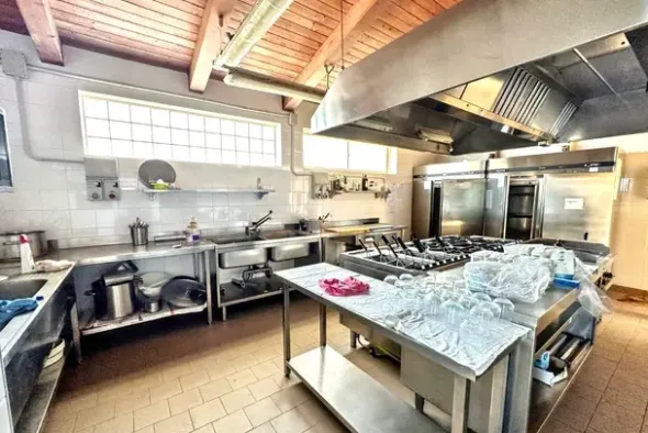#2537180 Hotel attrezzato con ristorante vista mare