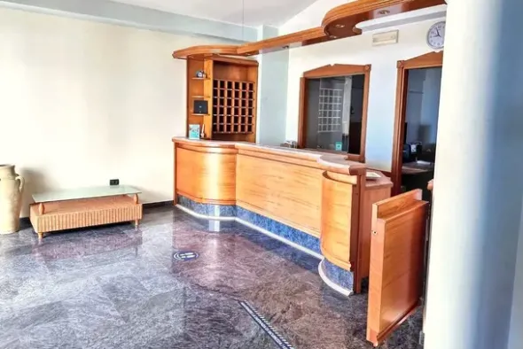#2537180 Hotel attrezzato con ristorante vista mare