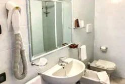 #2537180 Hotel attrezzato con ristorante vista mare