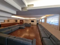 #23913 Hotel con piscina adiacente a complesso sciistico