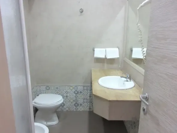 #18768 Hotel fronte mare sul Lido di Ostia