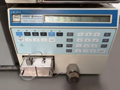 HPLC CROMATOGRAFIA LIQUIDA – MERCK HITACHI (COMP-25)