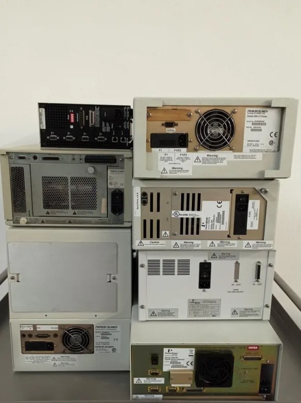 HPLC CROMATOGRAFIA– PERKIN ELMER SERIES 200 (COMP-26)