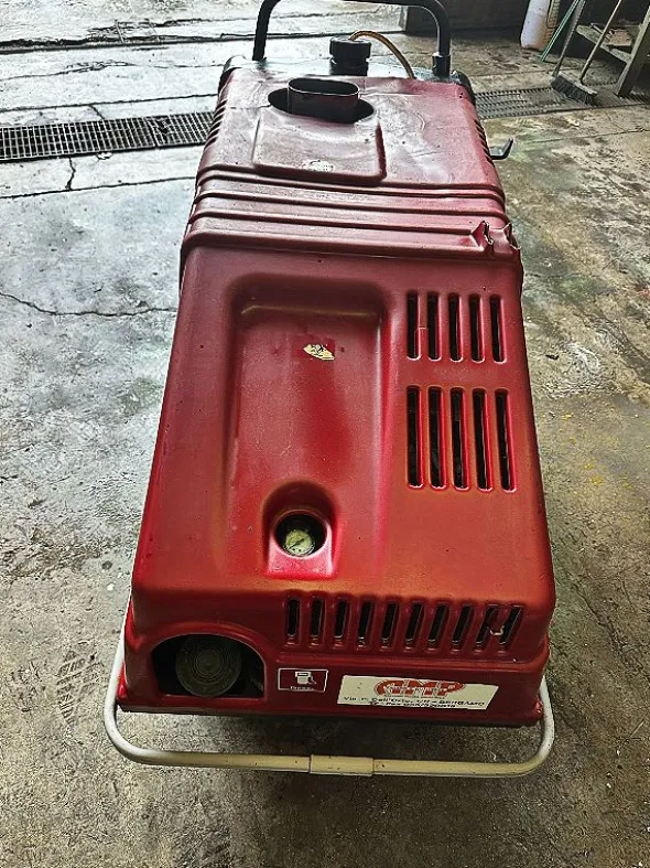 Idropulitrice a caldo AMP Syincron DS2960T