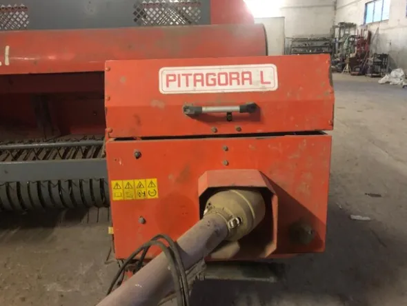 1#8389 Imballatrice rotopressa usata Marca Feraboli