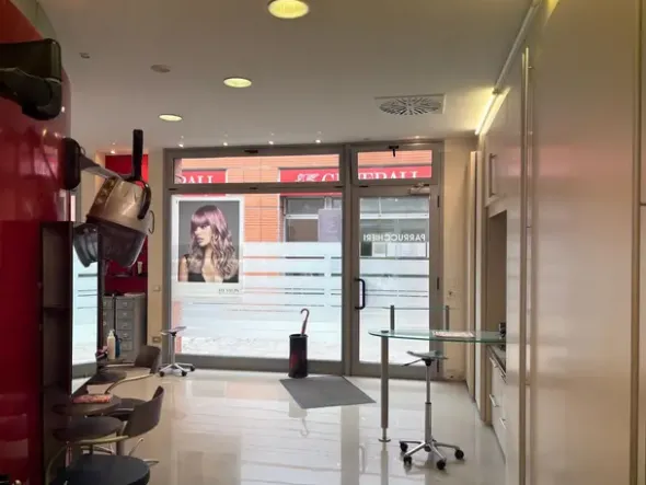 #2526000 Immobile commerciale in ottima posizione