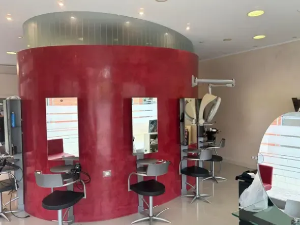 #2526000 Immobile commerciale in ottima posizione
