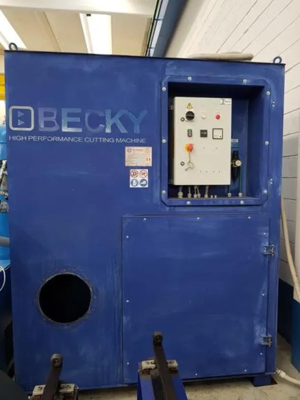 14#3423 Impianto di taglio al plasma Becky Mistral