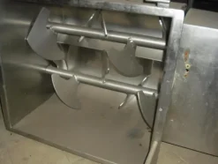 1#6114 Impianto e attrezzature per salumificio