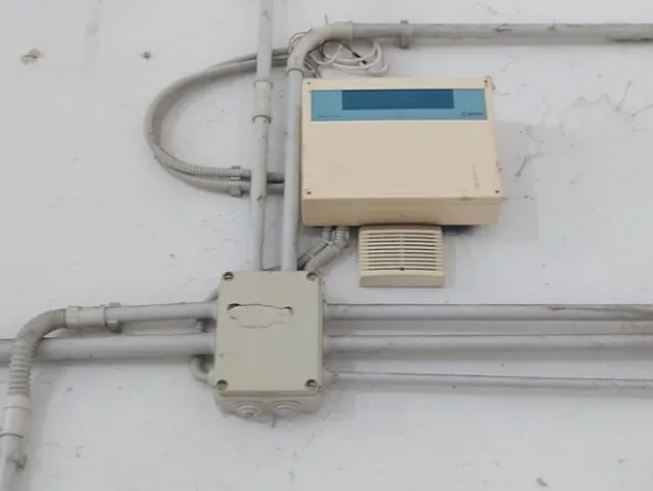 89#8109 Impianto elettrico e telefonico