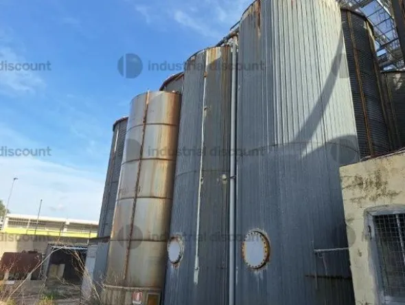 9#8846 Impianto grassatura e melassatura silos