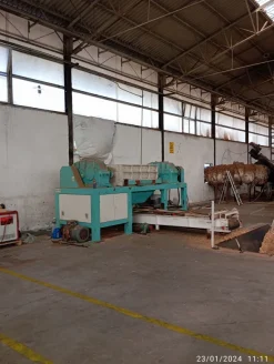 Impianto pellet+robot palletizzatore+insach. autom.