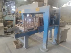 IMPIANTO PRODUZIONE MATTONI IN CEMENTO