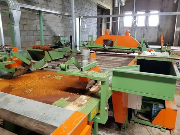 2#3798 Impianto produzione pannelli di sughero