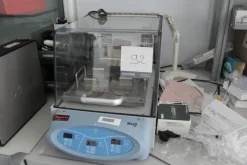 58#2288 Incubatore Thermo Scientific