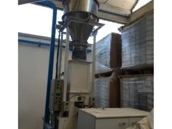 INSACCATRICE AUTOMATICA SACCHI PREMISCELATI