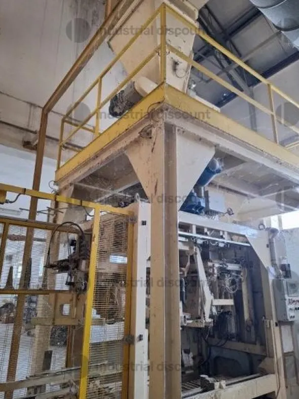 4#8846 Insaccatrice e pallettizzatore