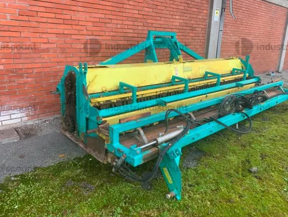 1#10106 Interrasassi baulatrice Ortiflor TSP 210
