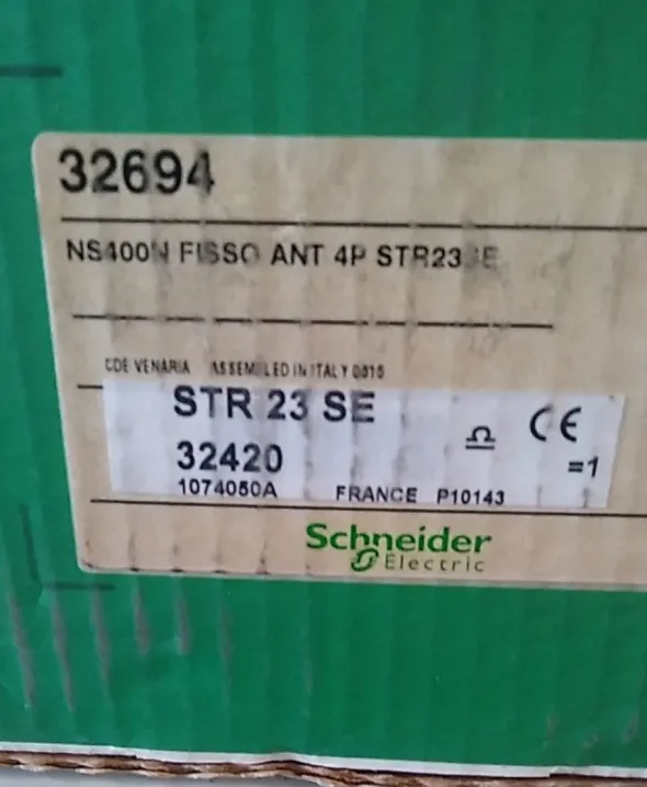 Interruttore Schneider mod. NS400N STR 23 SE 32694