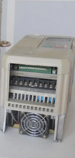 INVERTER YASKAWA