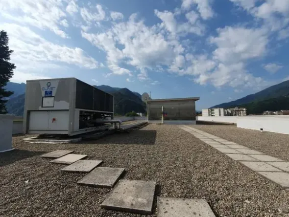 #1869 Investimento immobiliare - Complesso direzionale ad uso uffici pubblici locato all'INPS