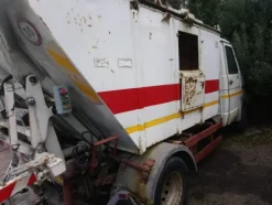5#5914 Iveco costipatore