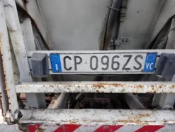 5#5914 Iveco costipatore