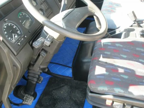 IVECO EUROCARGO 120 E 18 CASSONE + CENTINA