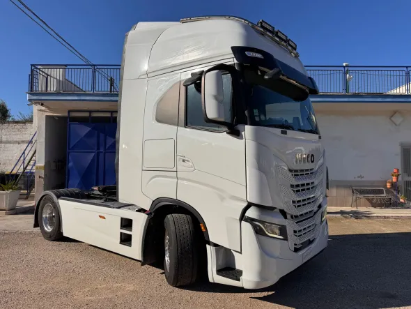 IVECO STRALIS S-WAY 570 TRATTORE EURO 6