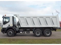 Iveco Trakker AD380T38H 6x4 Cantoni - 18 m3