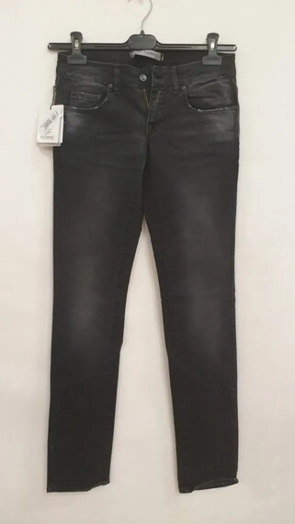 2#5622 Jeans donna Ferrè