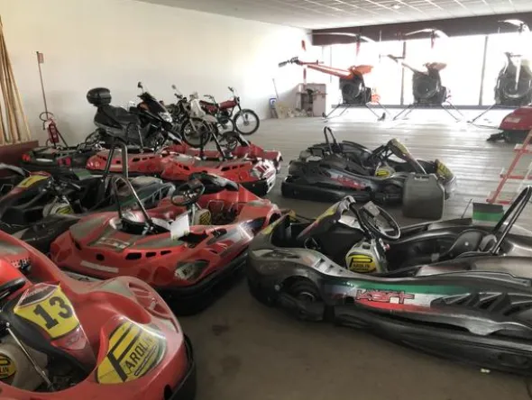 2#4724 Kart elettrici Parolin Indoor E-XT 40