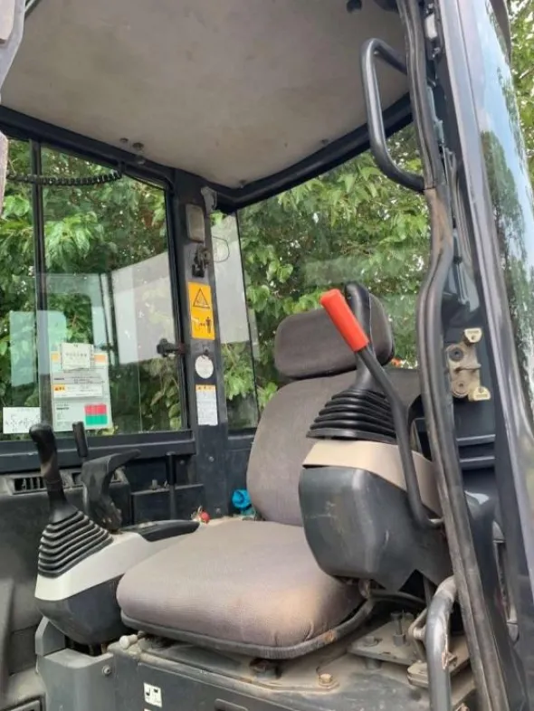 Komatsu PC50MR-2 Excavator