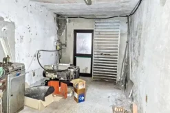 #2537073 Laboratorio artigianale in zona residenziale