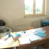 #8673 Laboratorio con corte in edificio residenziale
