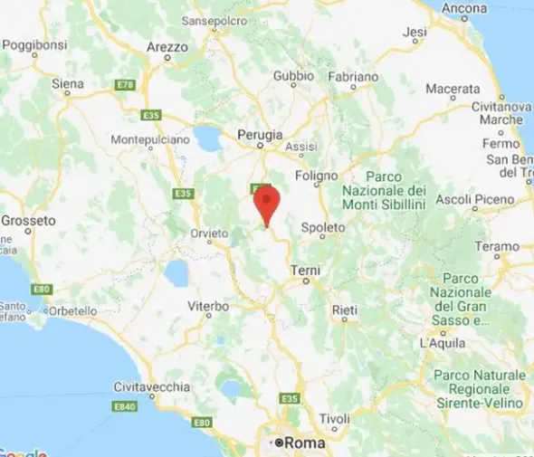 #11750 Laboratorio con magazzino al piano seminterrato