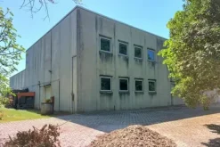 #14759 Laboratorio con zona showroom e uffici